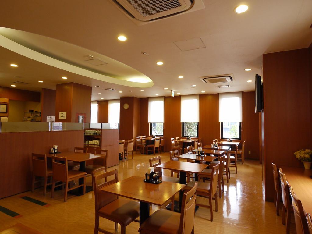Hotel Route-Inn Matsusaka Ekihigashi Exterior foto